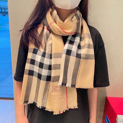 China Replica Burberry Scarf 56usd Only