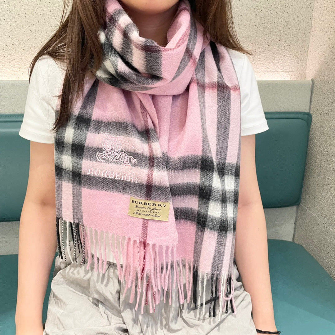 China Replica Burberry Scarf 40usd Only