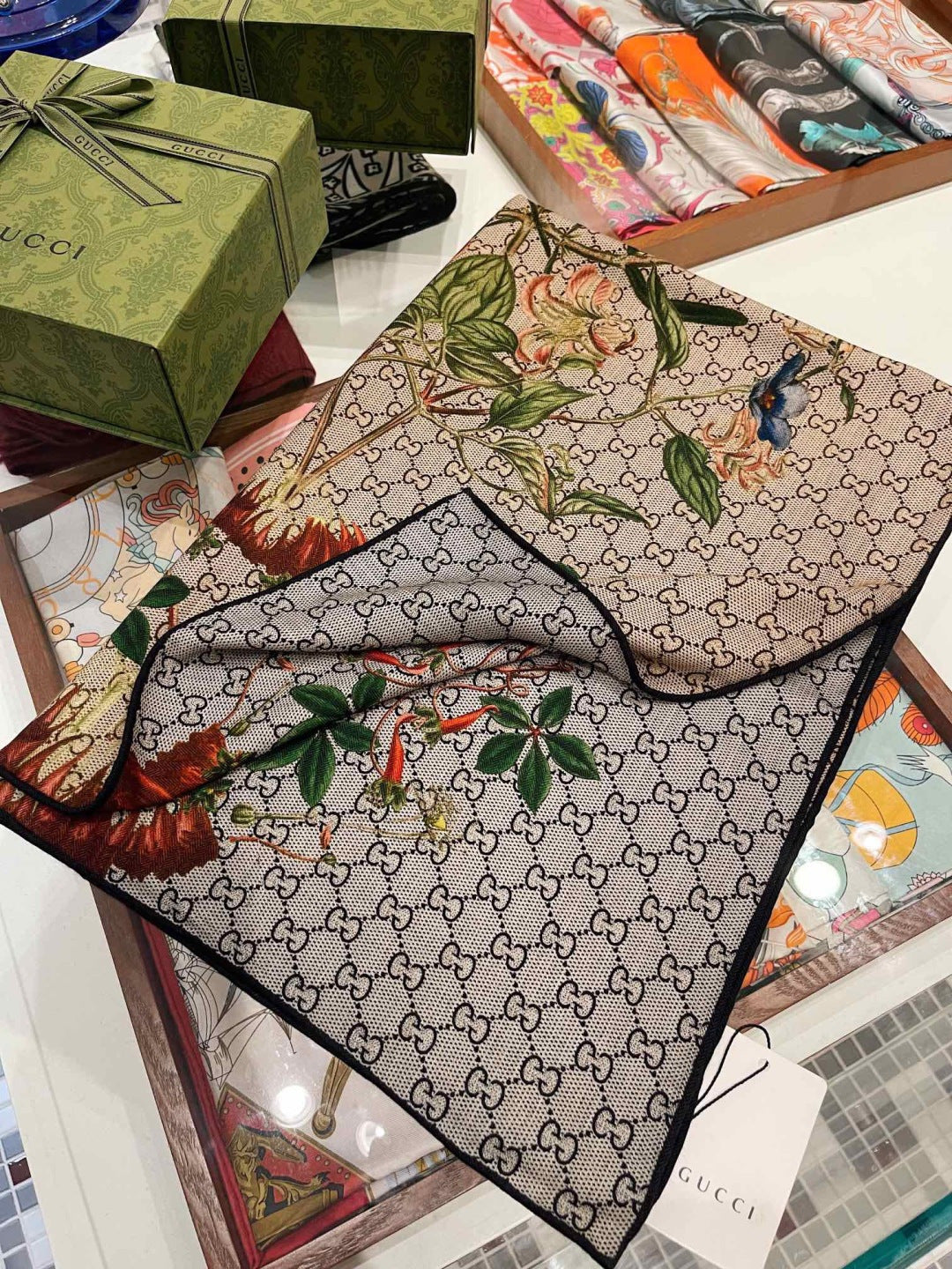 China Replica Gucci Scarf 76usd Only