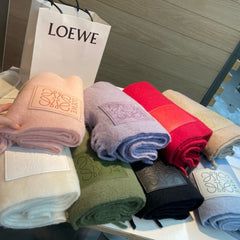 China Replica Loewe Scarf 84usd Only