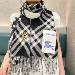 China Replica Burberry Scarf 58usd Only
