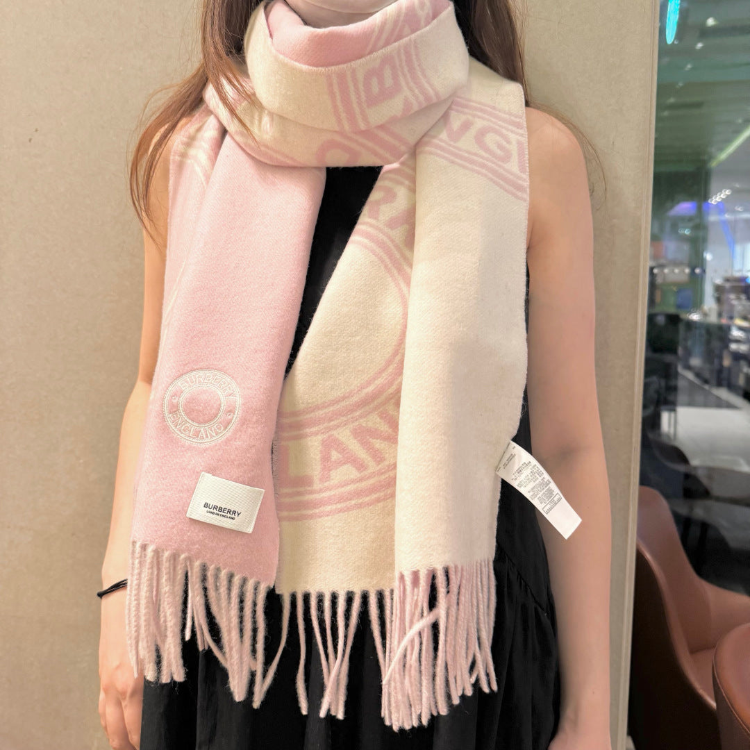 China Replica Burberry Scarf 48usd Only