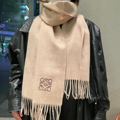 China Replica Loewe Scarf 48usd Only