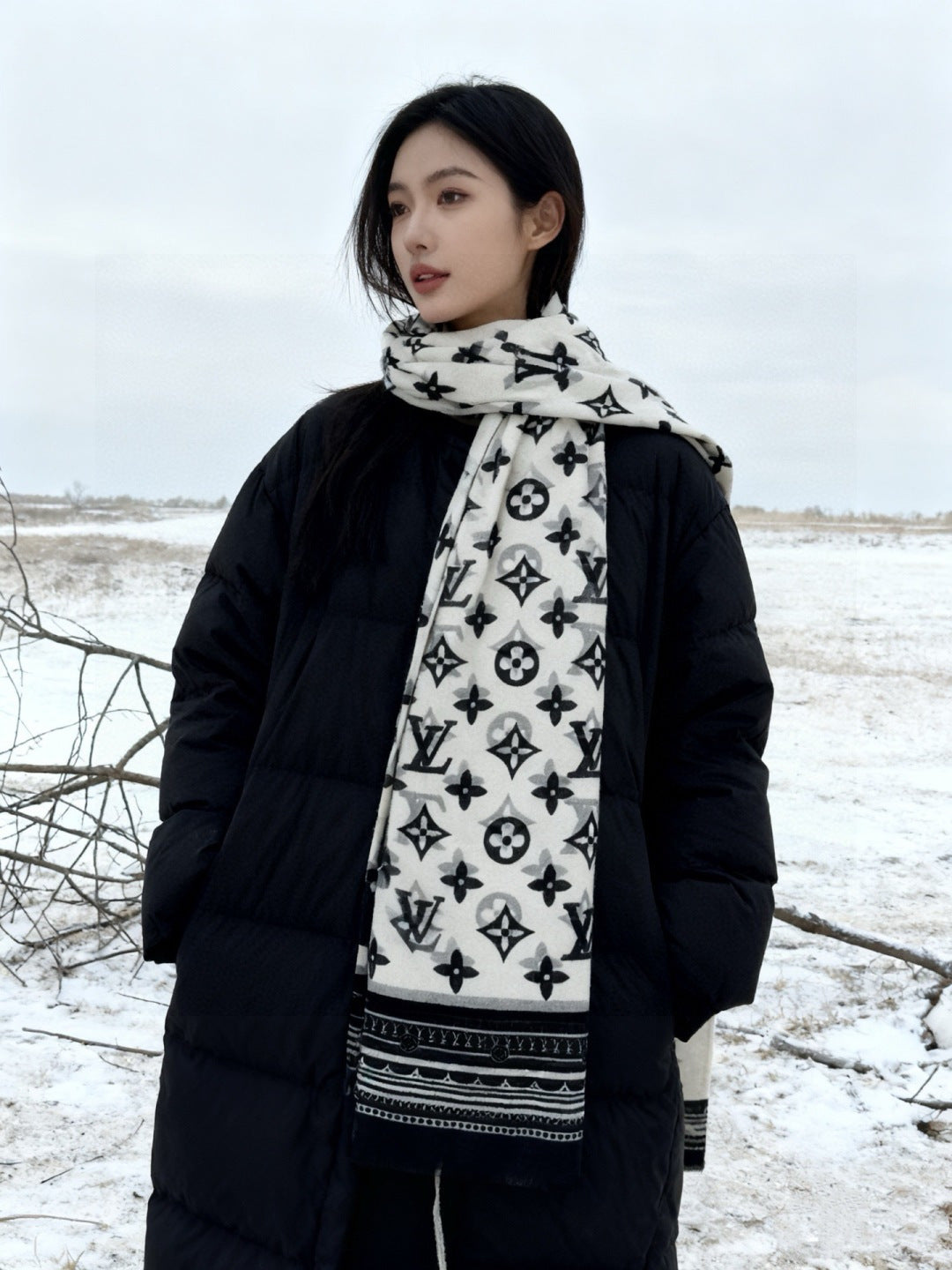China Replica LV Scarf 70usd Only