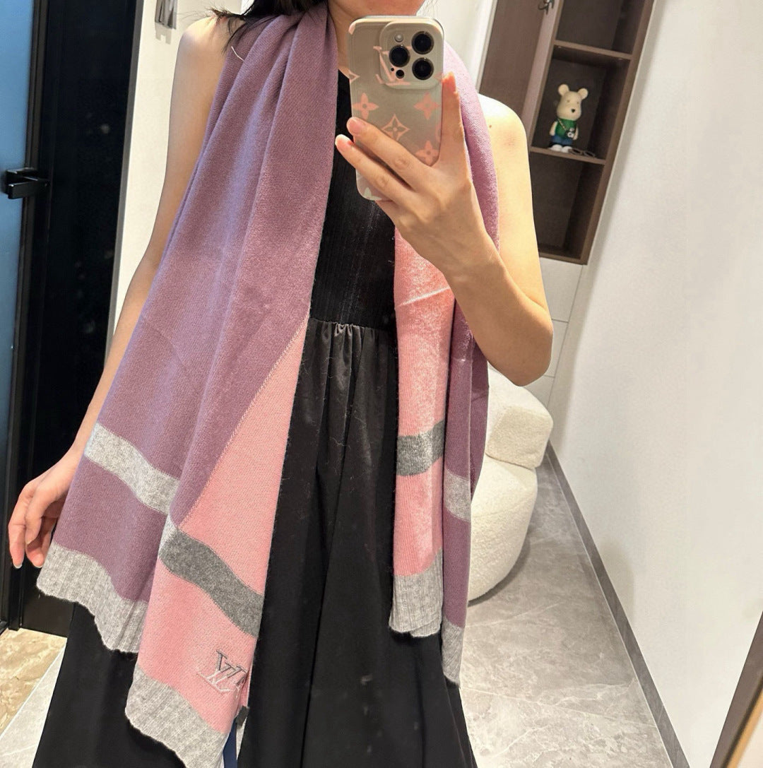 China Replica LV Scarf 60usd Only