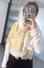 China Replica Burberry Scarf 50usd Only