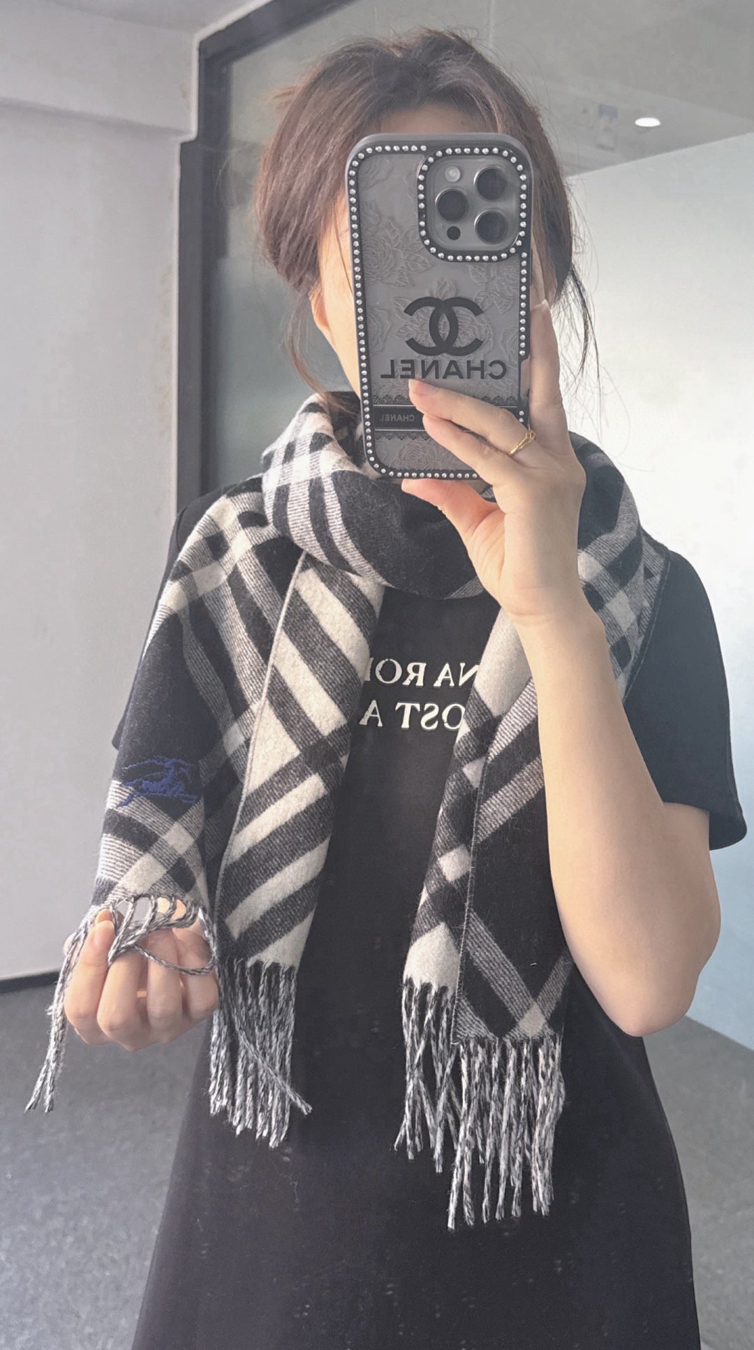 China Replica Burberry Scarf 50usd Only