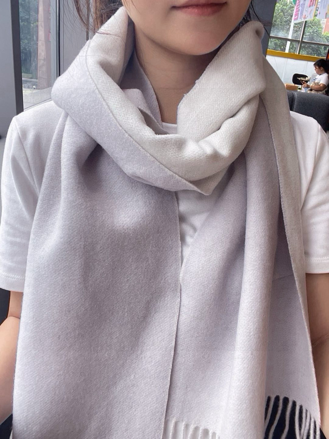 China Replica Loewe Scarf 42usd Only