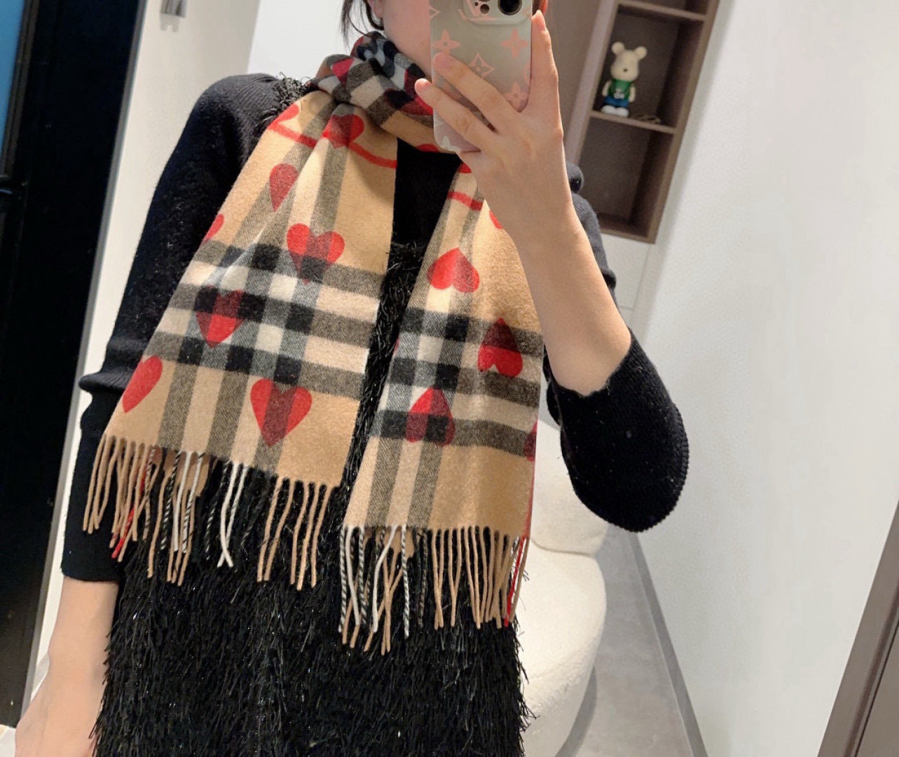China Replica Burberry Scarf 40usd Only