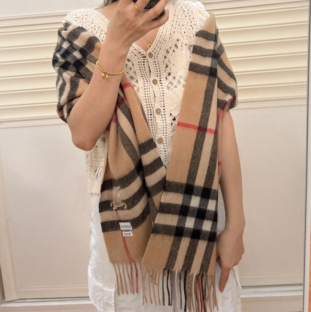 China Replica Burberry Scarf 38usd Only