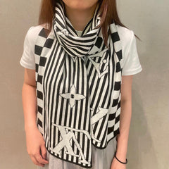 China Replica LV Scarf 44usd Only