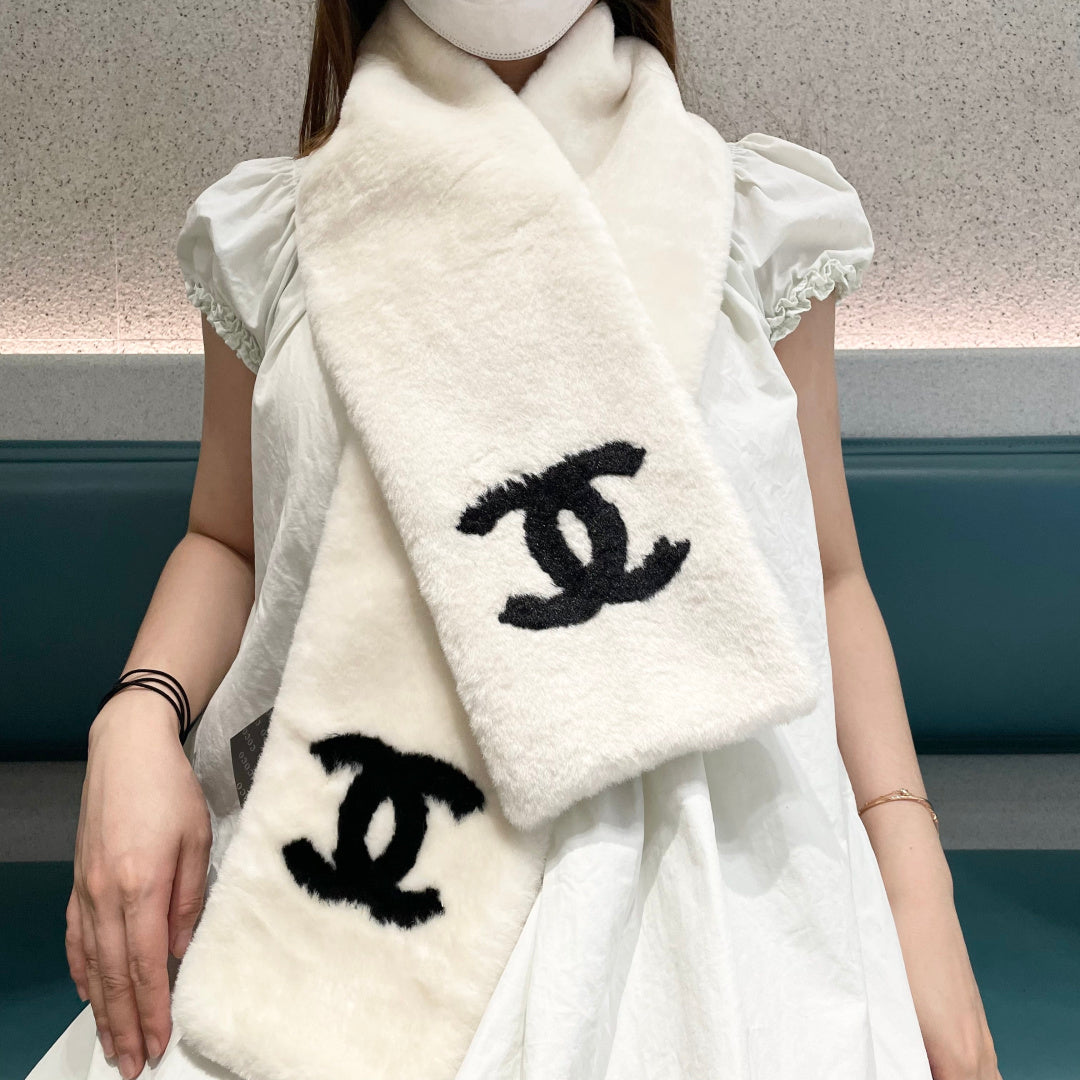 China Replica Chanel Scarf 64usd Only