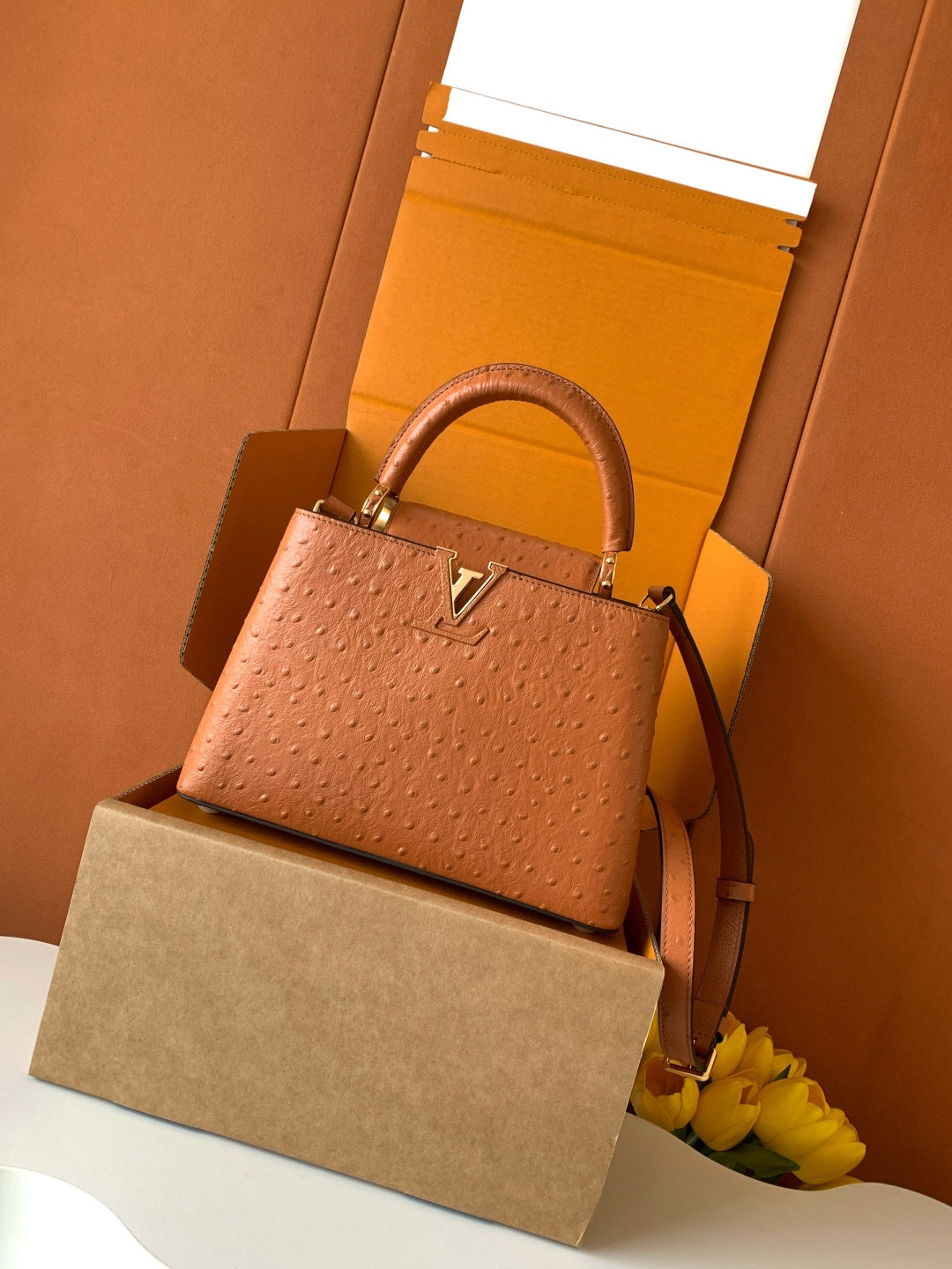 China Replica LV Handbags 495usd Only