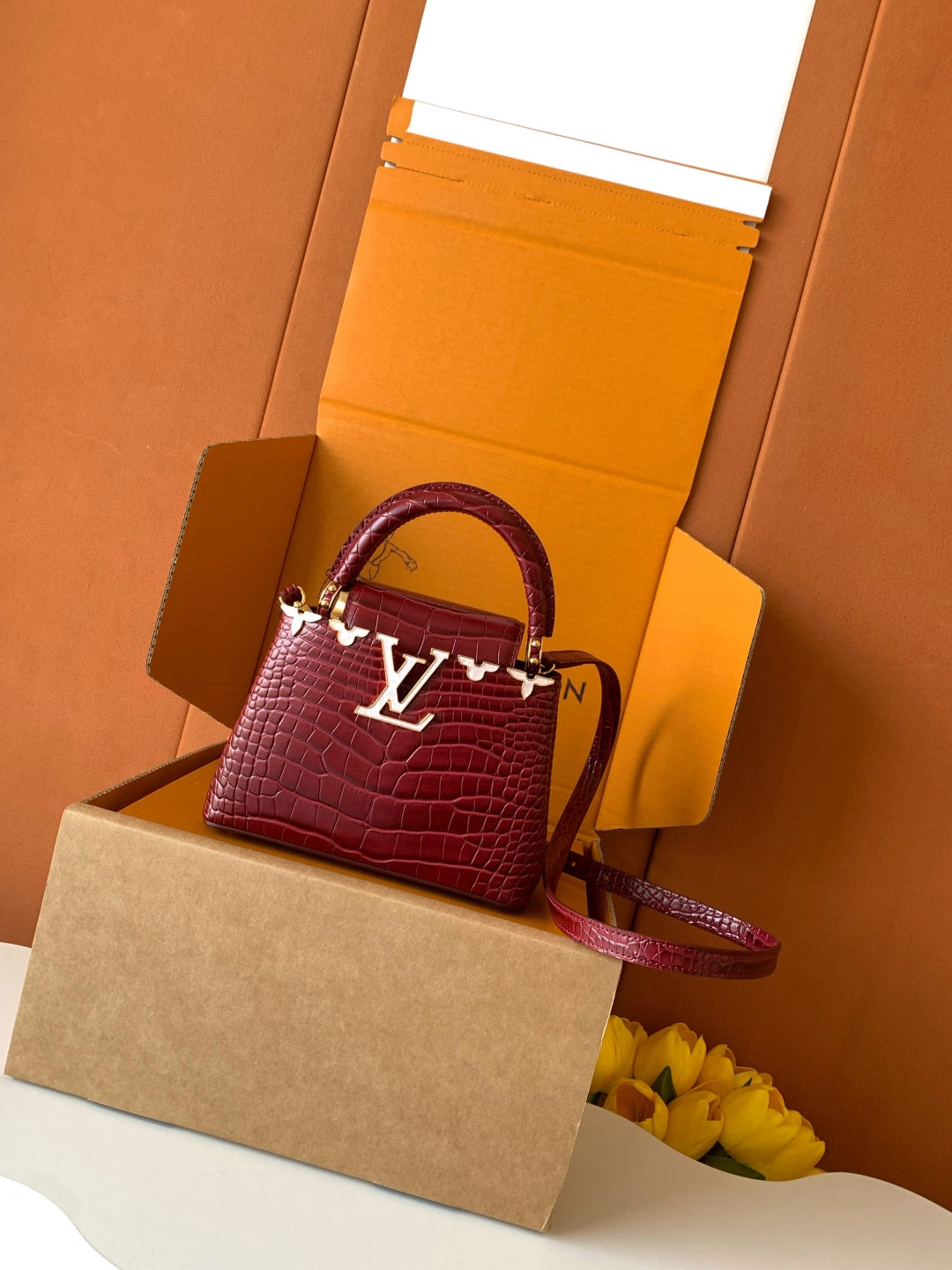 China Replica LV Handbags 417usd Only
