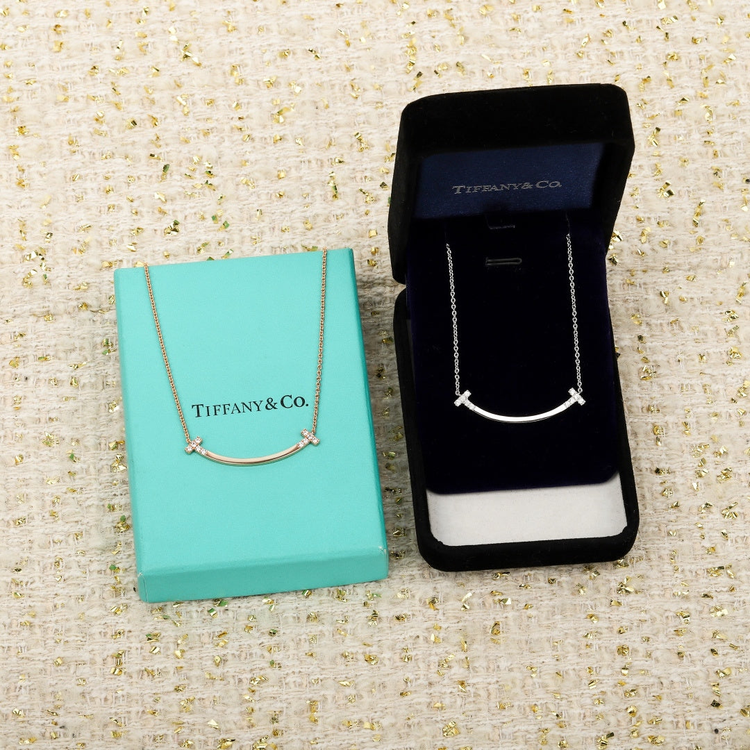China Replica LV Bracelets 82usd Only