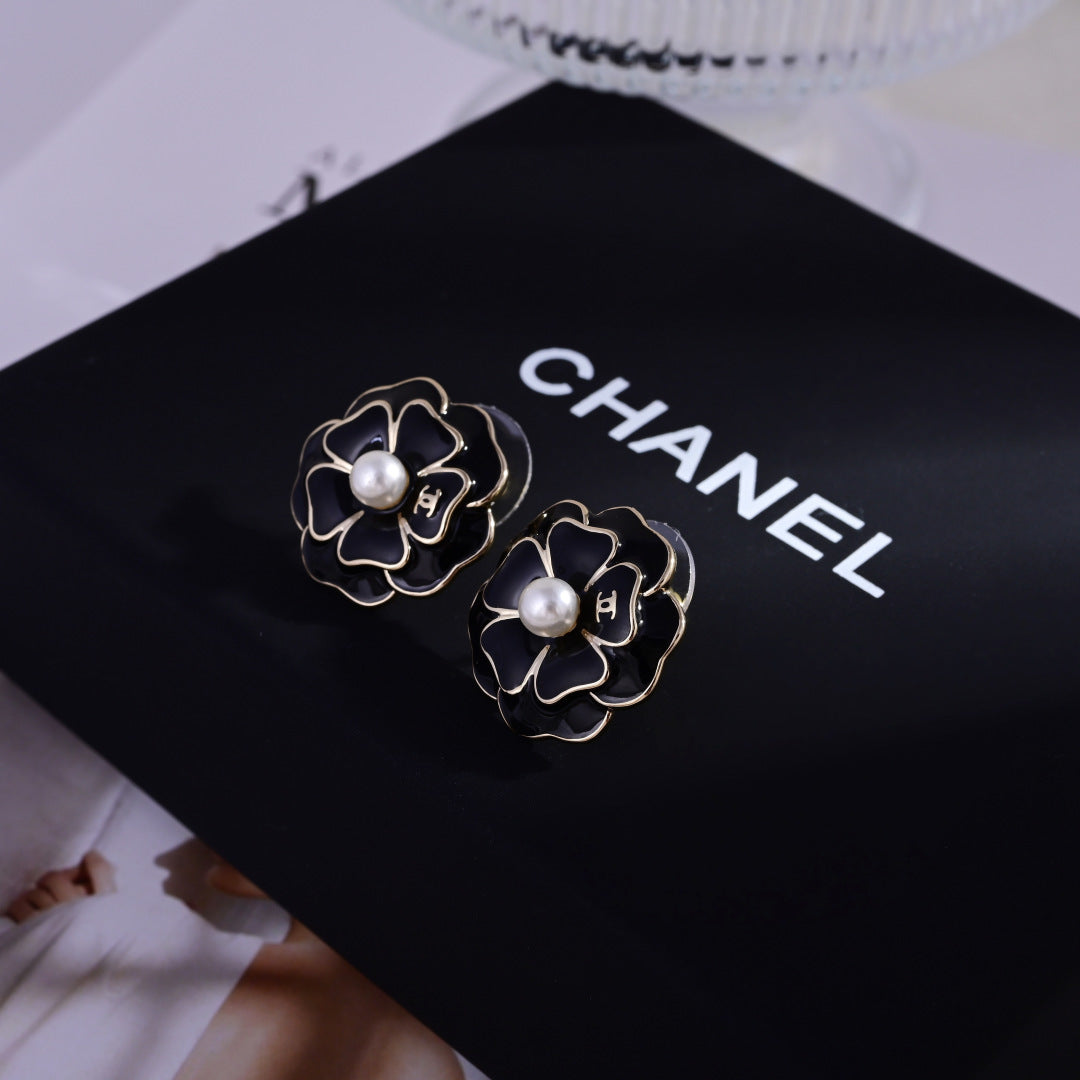 China Replica Chanel Earrings 22usd Only