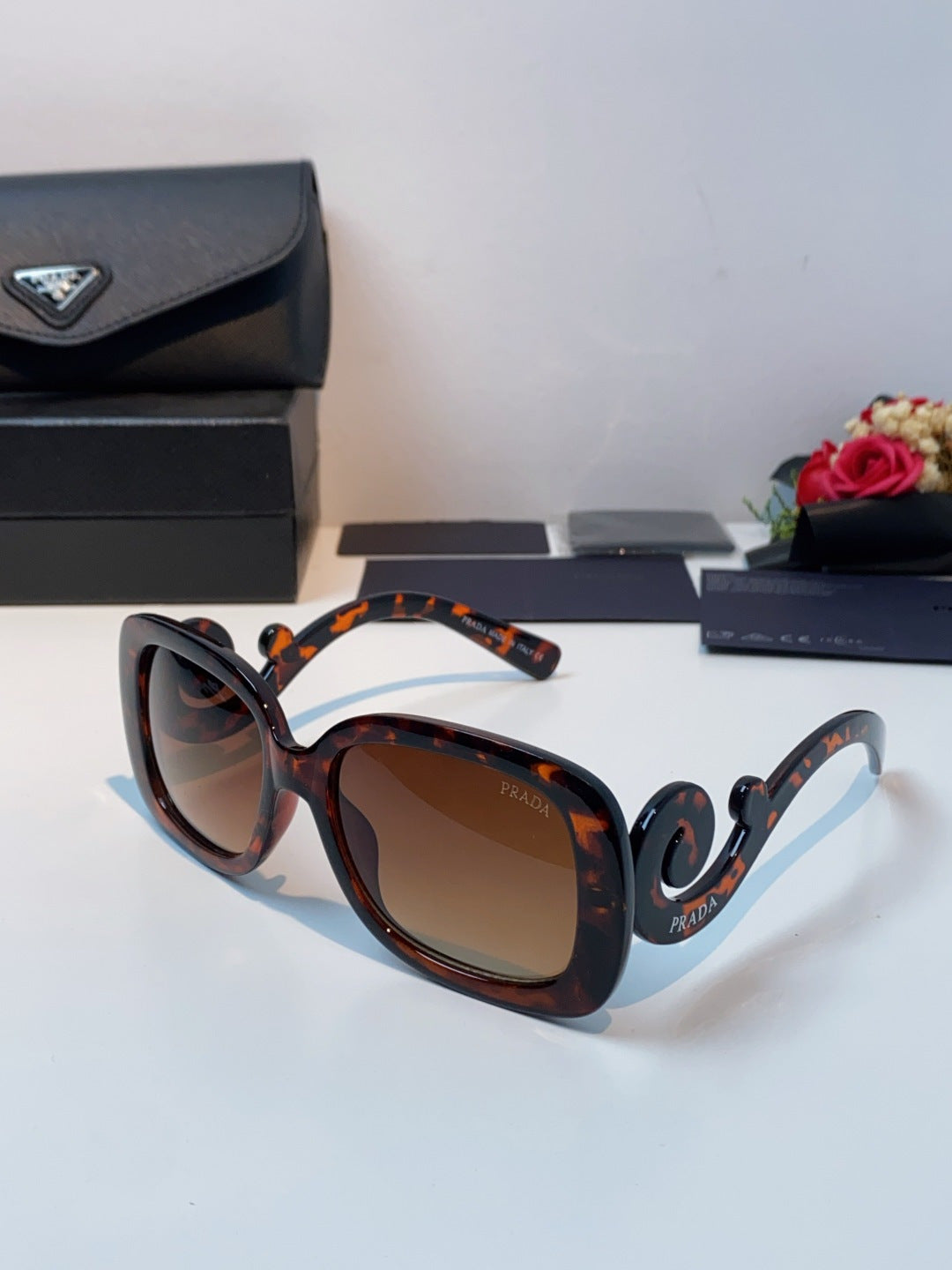 China Replica Prada Sunglasses 28usd Only