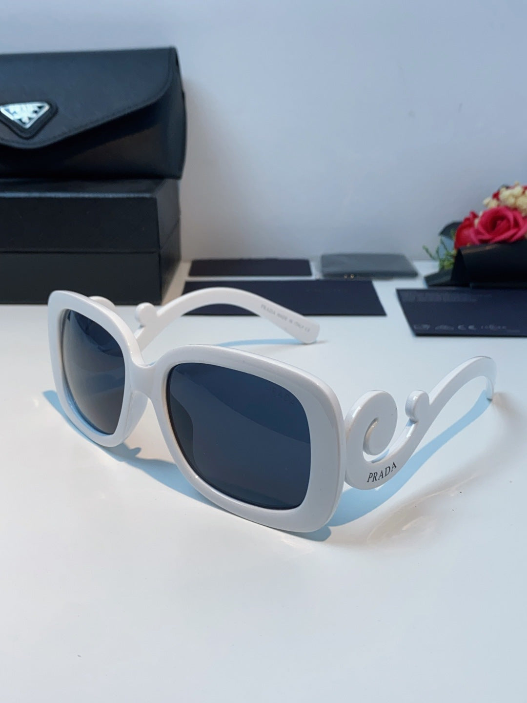 China Replica Prada Sunglasses 28usd Only