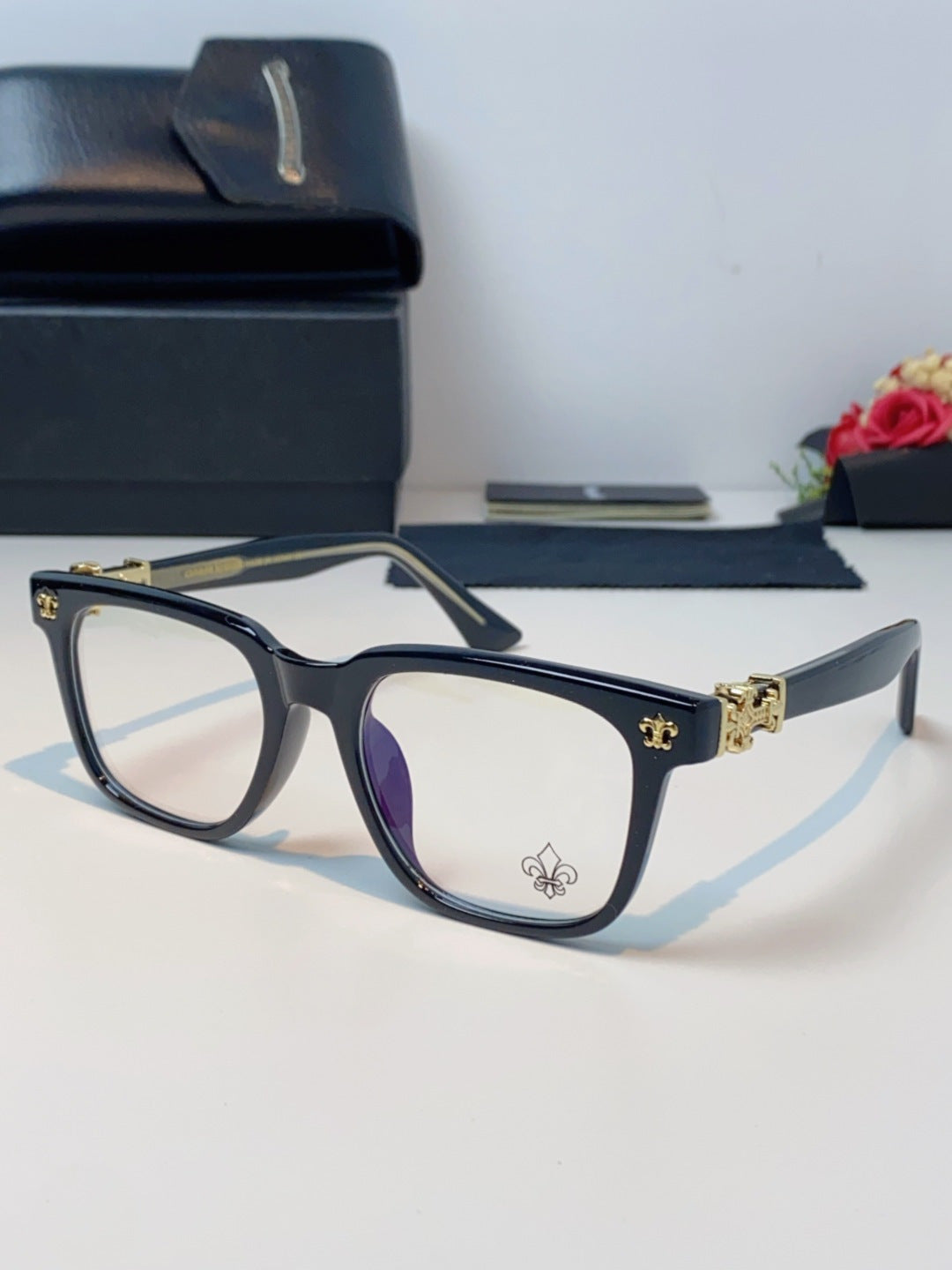 China Replica Chrome Hearts Sunglasses 30usd Only