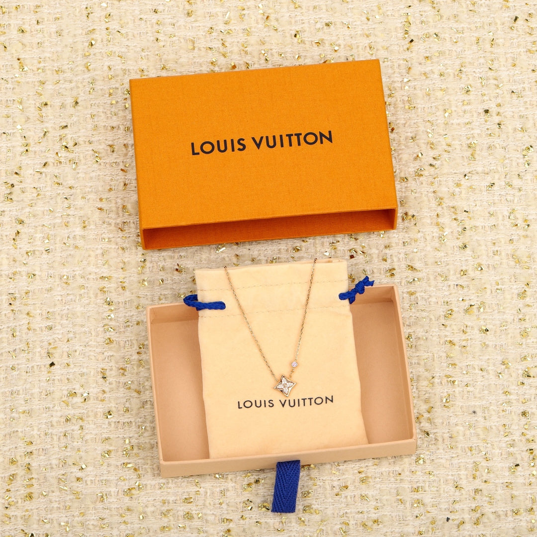 China Replica LV Necklaces 90usd Only