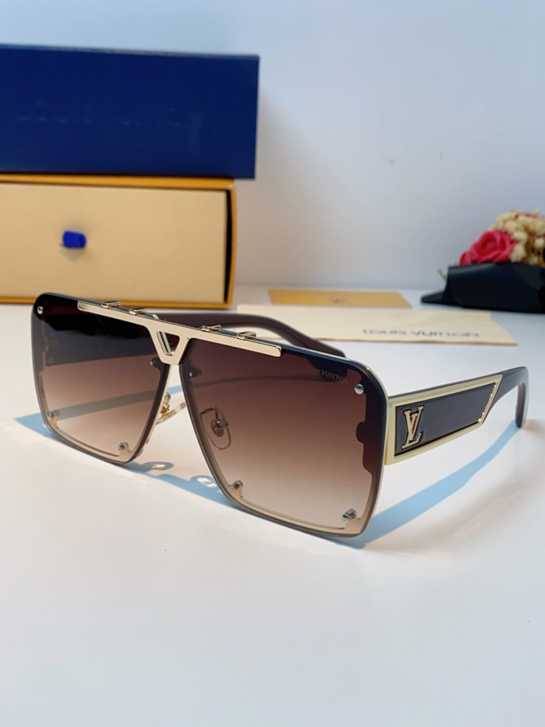 China Replica LV Sunglasses 32usd Only