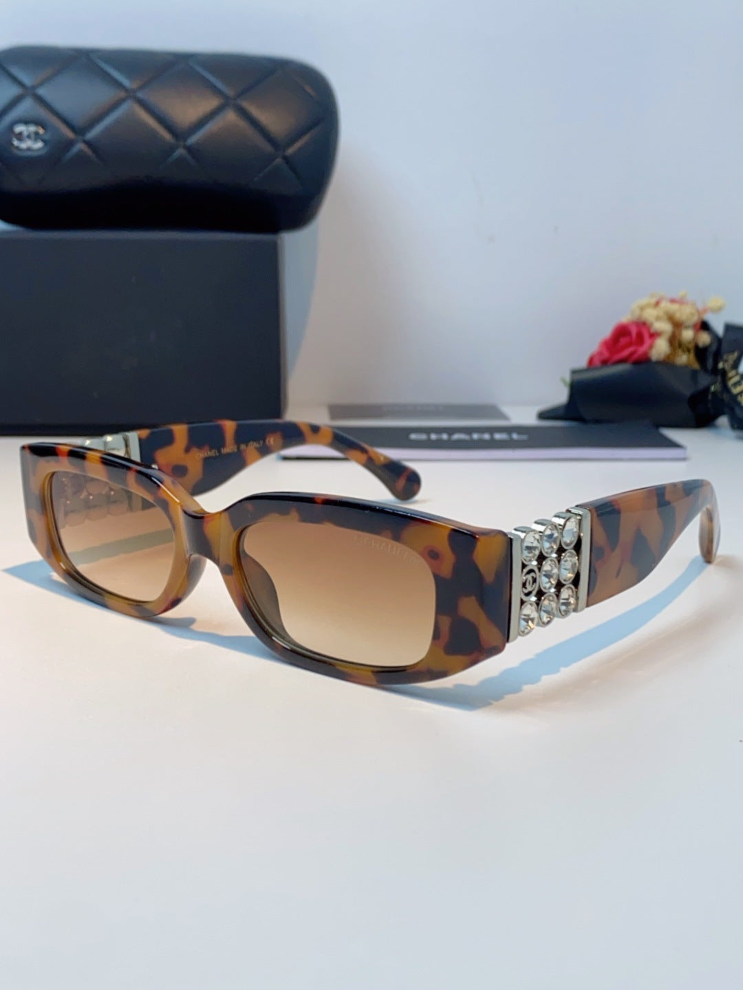 China Replica Chanel Sunglasses 32usd Only