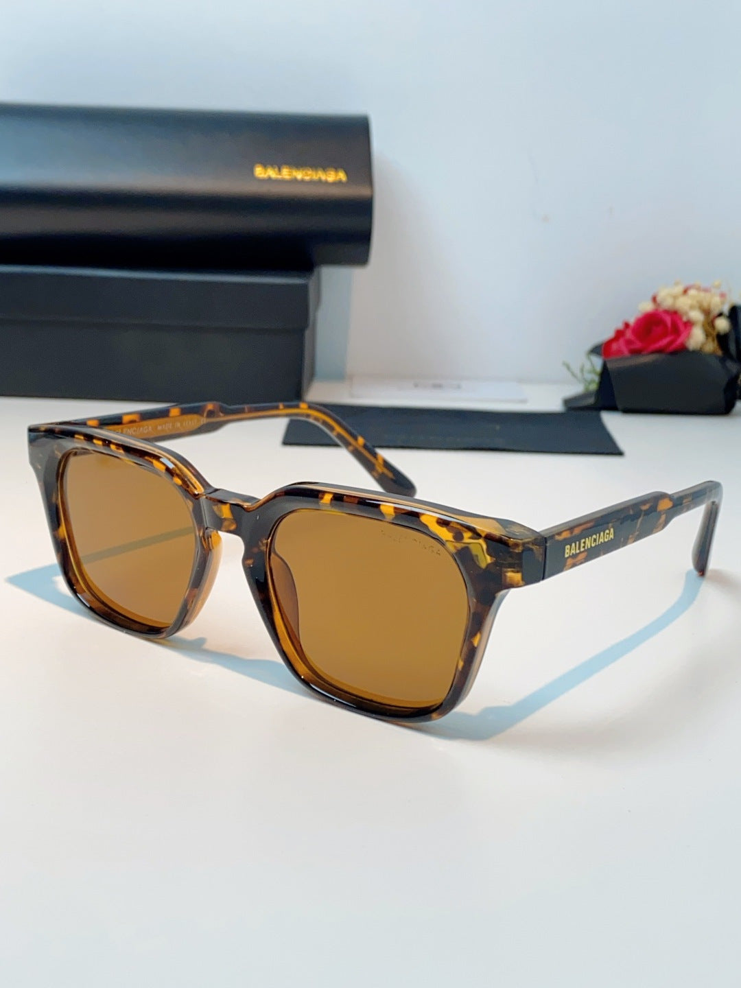 China Replica Balenciaga Sunglasses 32usd Only