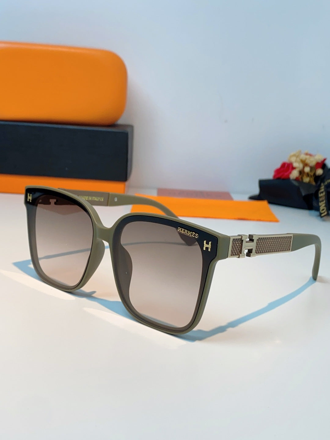 China Replica Hermes Sunglasses 34usd Only