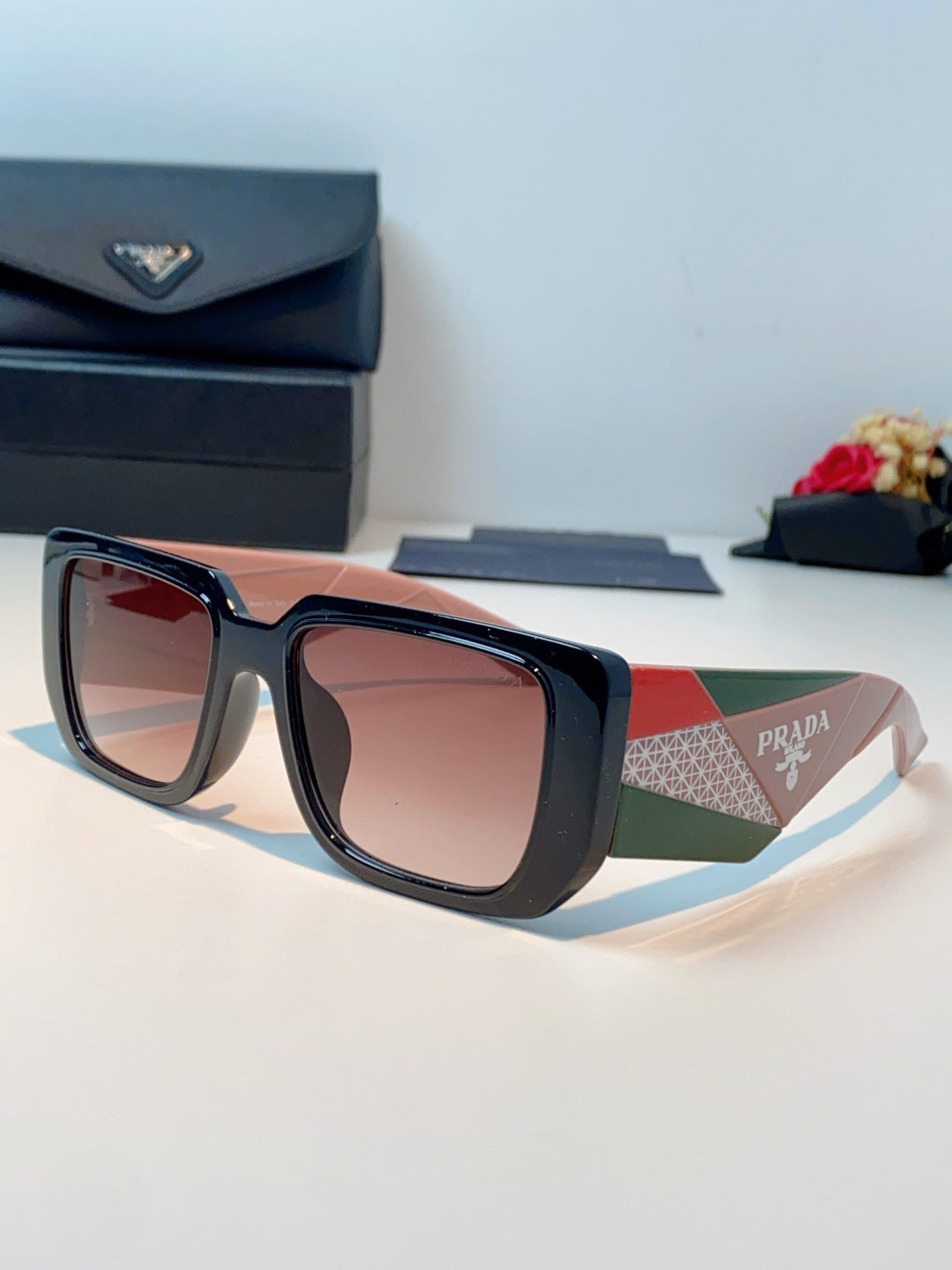 China Replica Prada Sunglasses 30usd Only