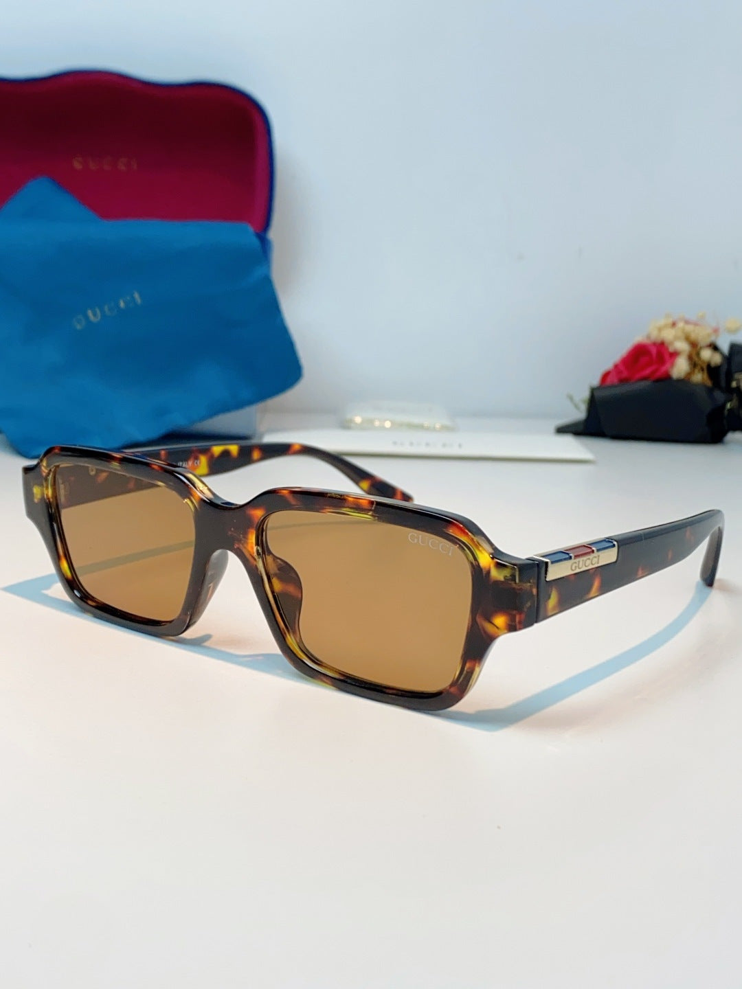 China Replica Gucci Sunglasses 32usd Only