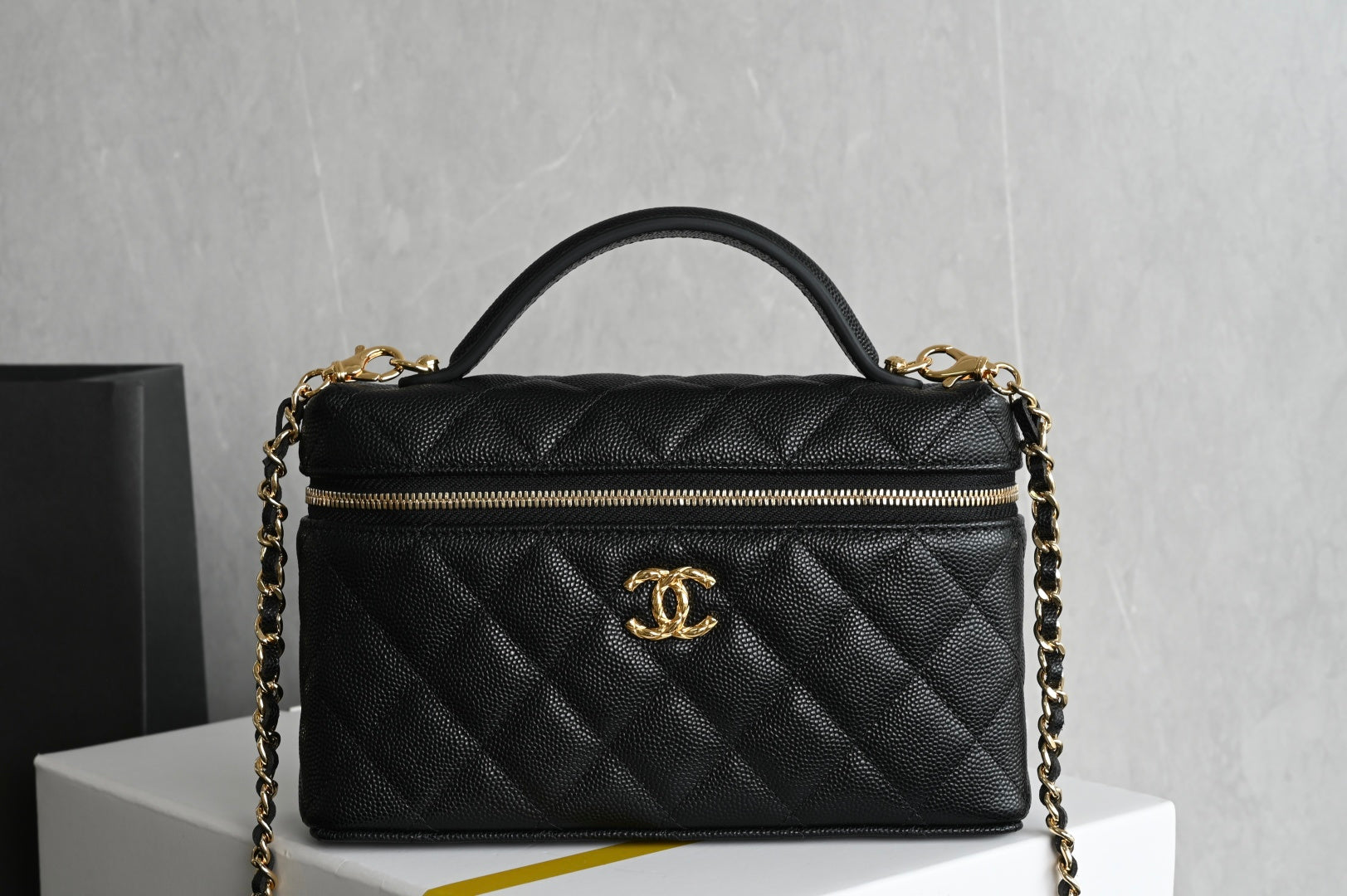 China Replica Chanel Handbags 294usd Only