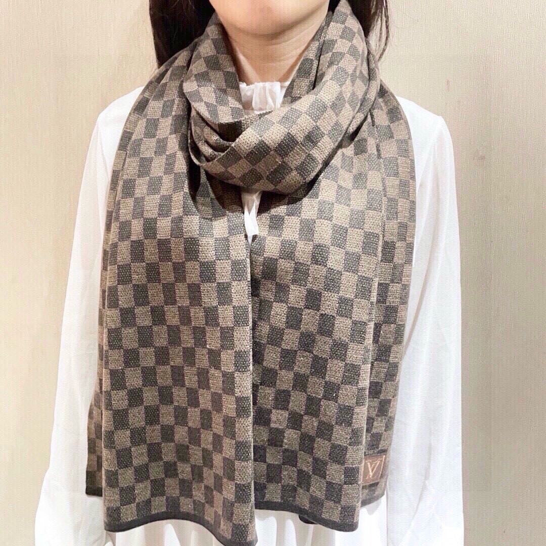 China Replica LV Scarf 48usd Only