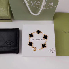 China Replica Van Cleef Arpels Bracelets 40usd Only