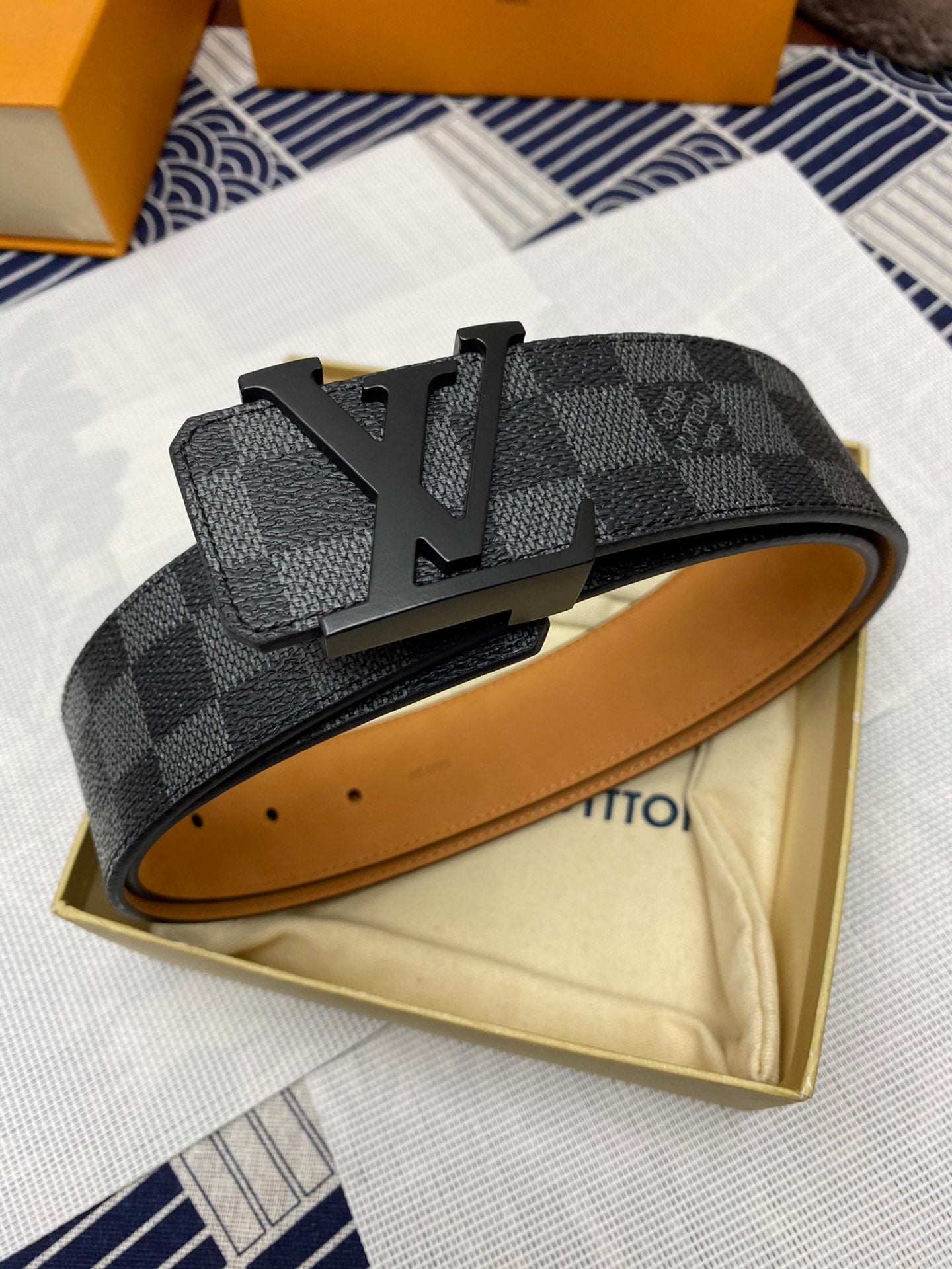 China Replica LV Belts 42usd Only