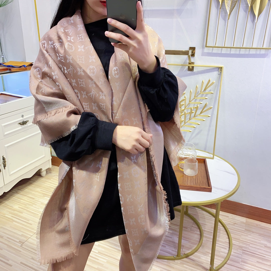 China Replica LV Scarf 20usd Only