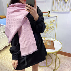 China Replica LV Scarf 20usd Only