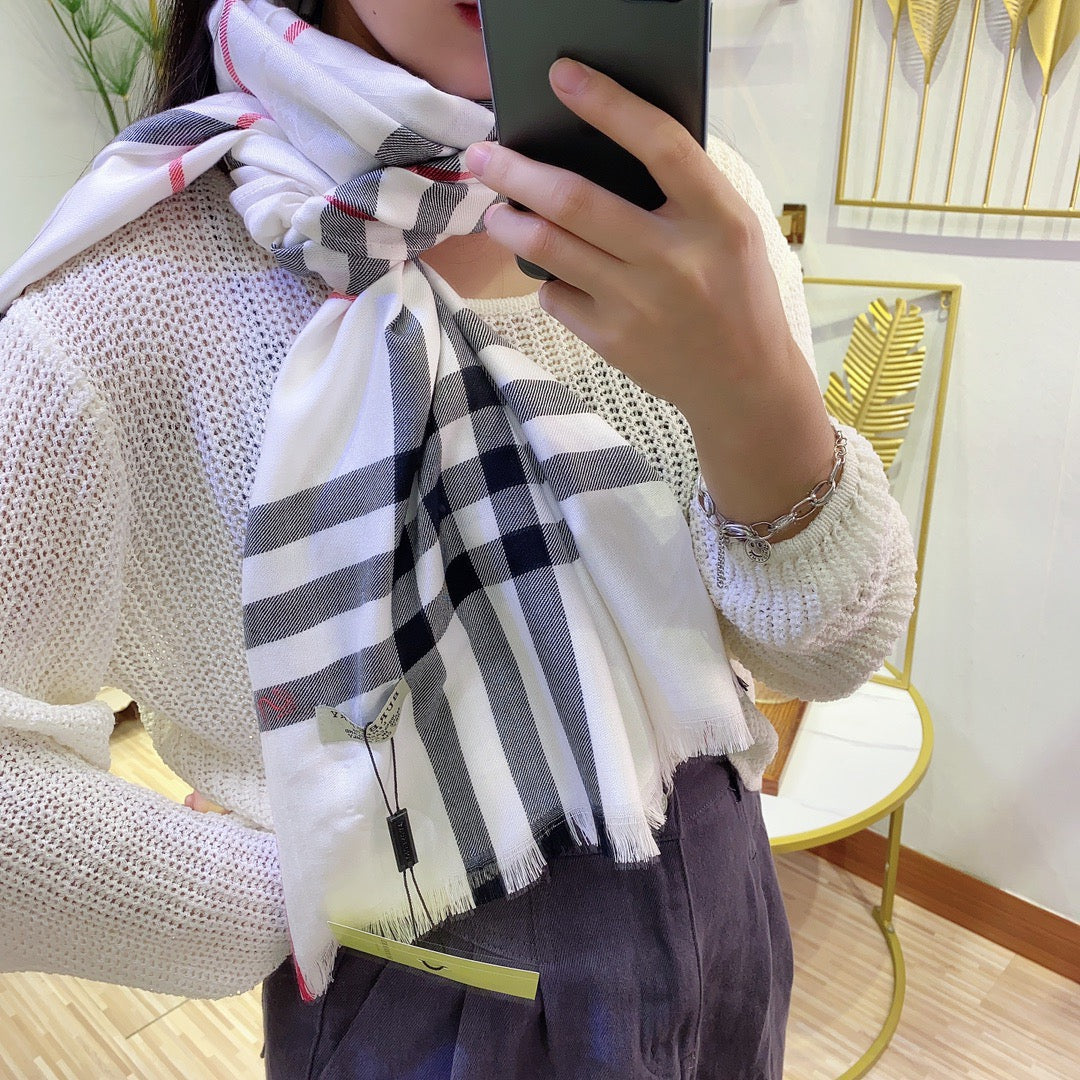 China Replica Burberry Scarf 13usd Only