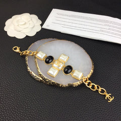 China Replica Chanel Bracelets 30usd Only