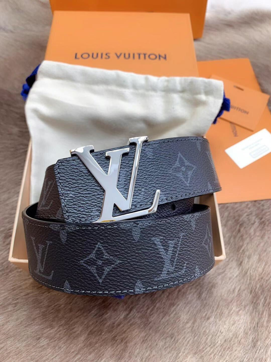 China Replica LV Belts 42usd Only