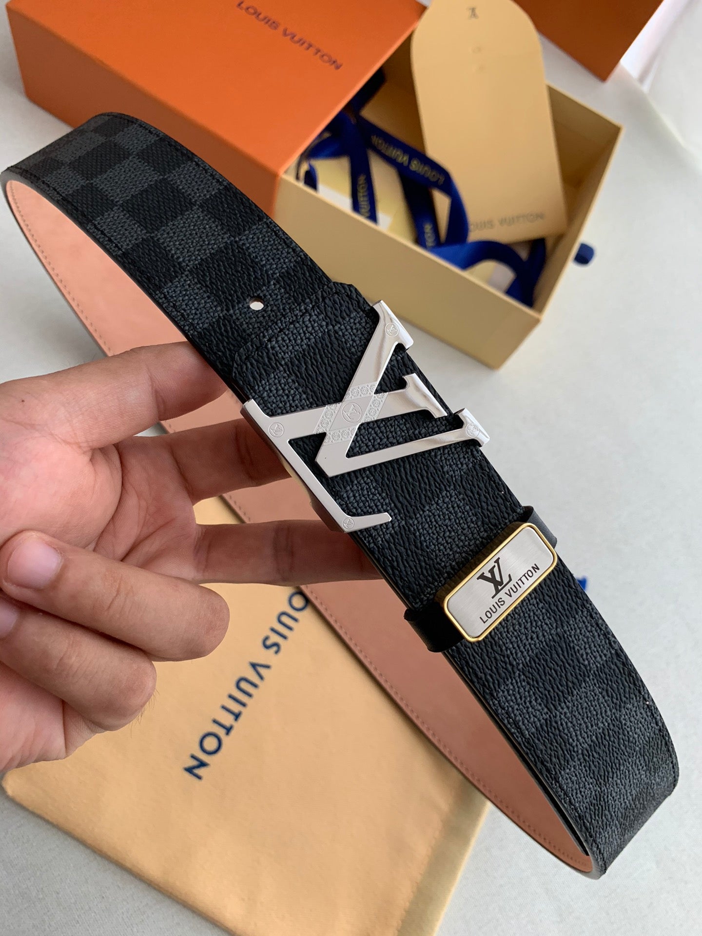 China Replica LV Belts 49usd Only