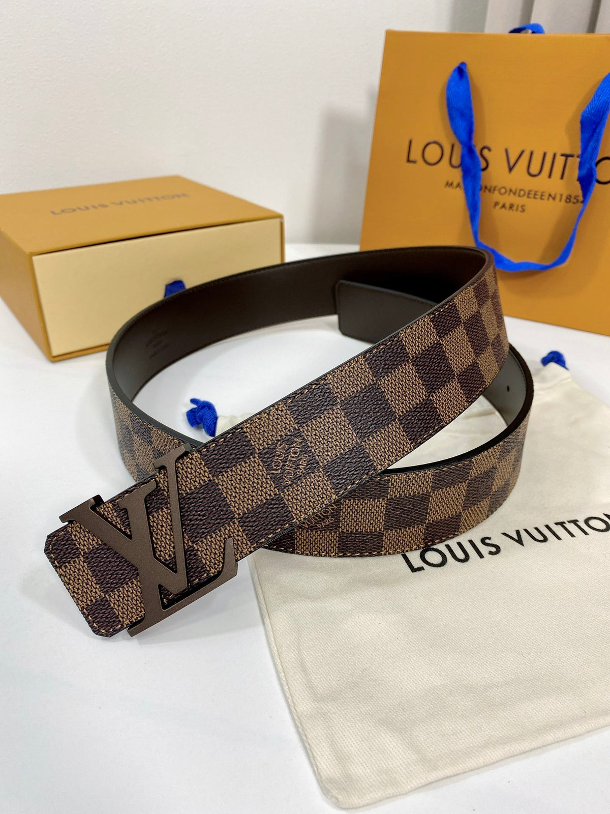 China Replica LV Belts 42usd Only