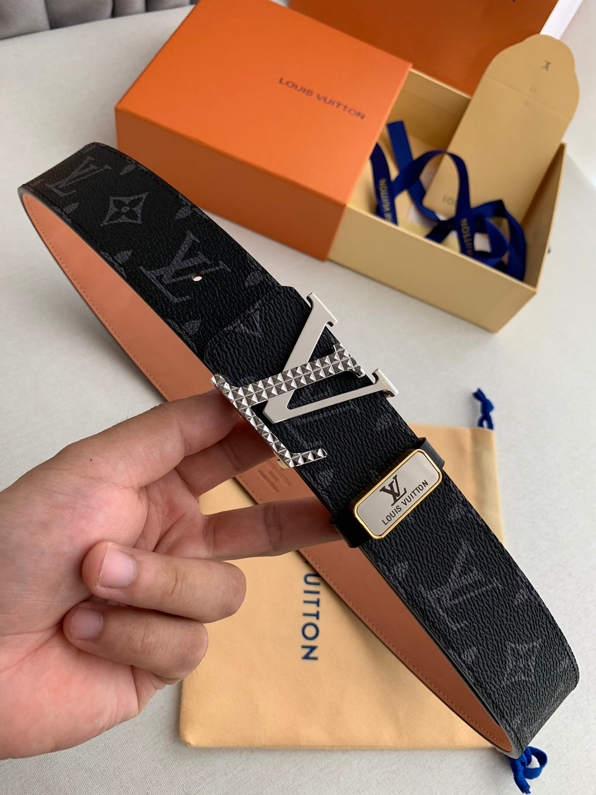 China Replica LV Belts 52usd Only