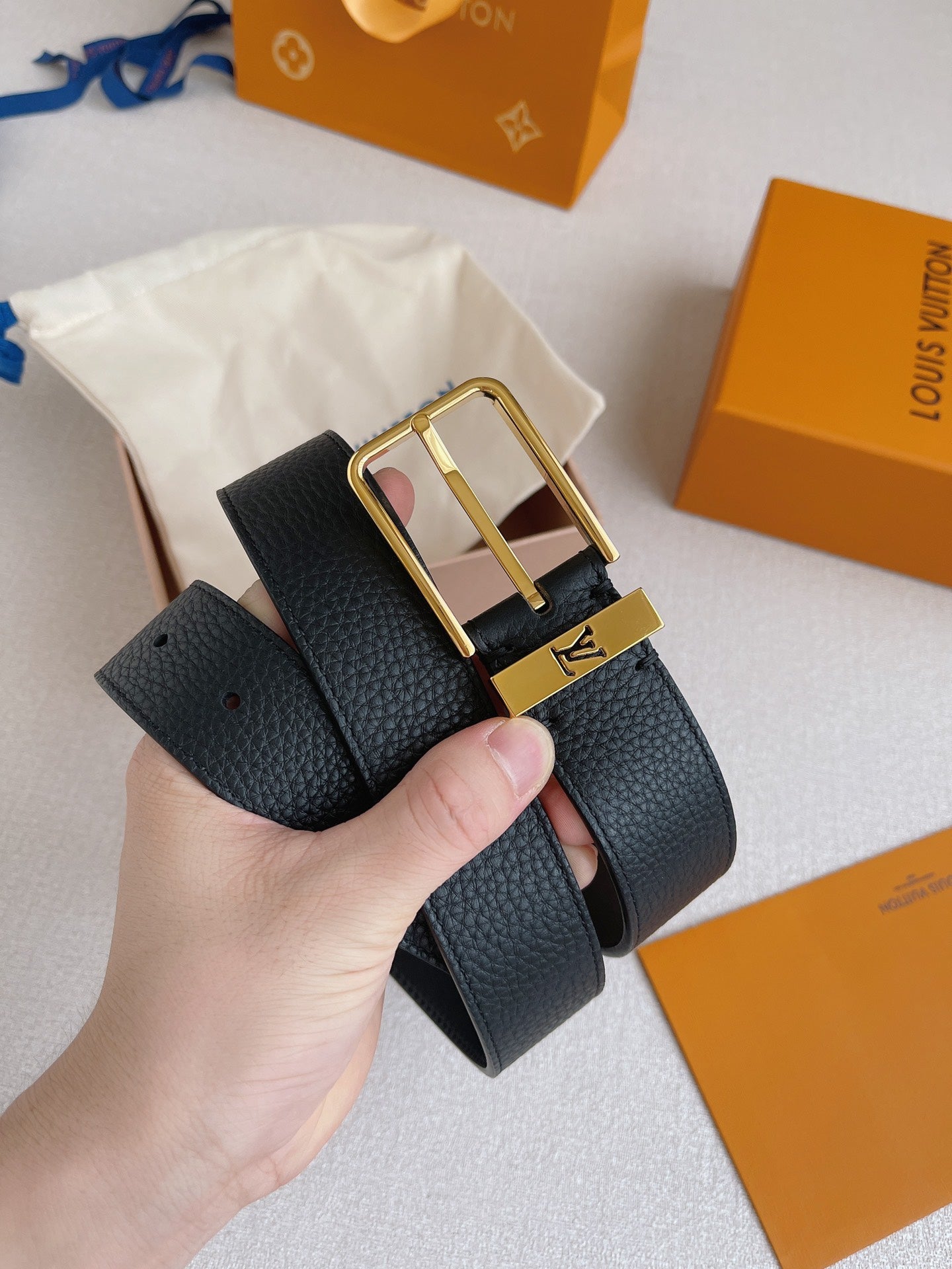 China Replica LV Belts 49usd Only