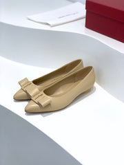 China Replica Ferragamo Women Shoes 105usd Only