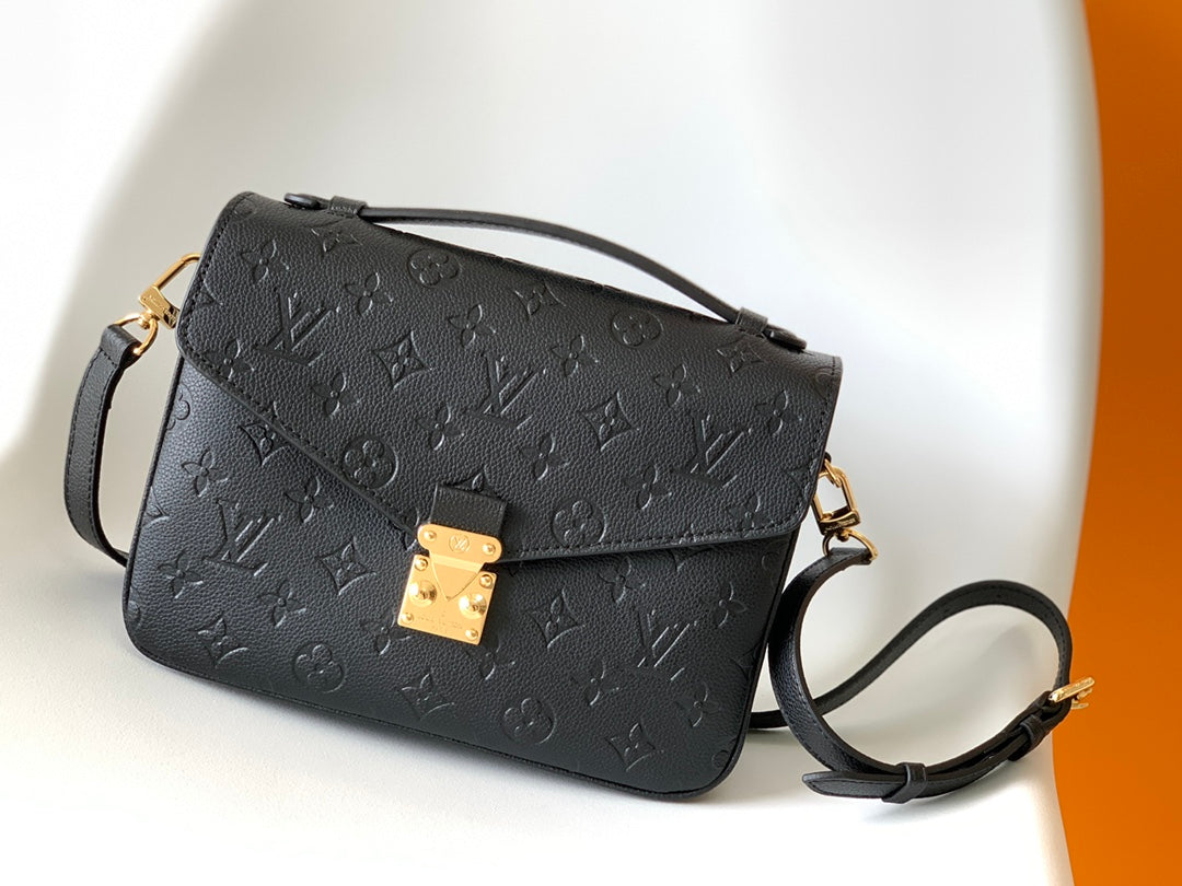 China Replica LV Handbags 159usd Only