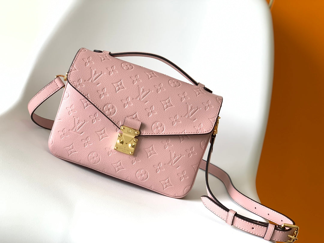 China Replica LV Handbags 159usd Only