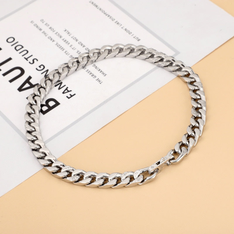 China Replica LV Necklaces 48usd Only
