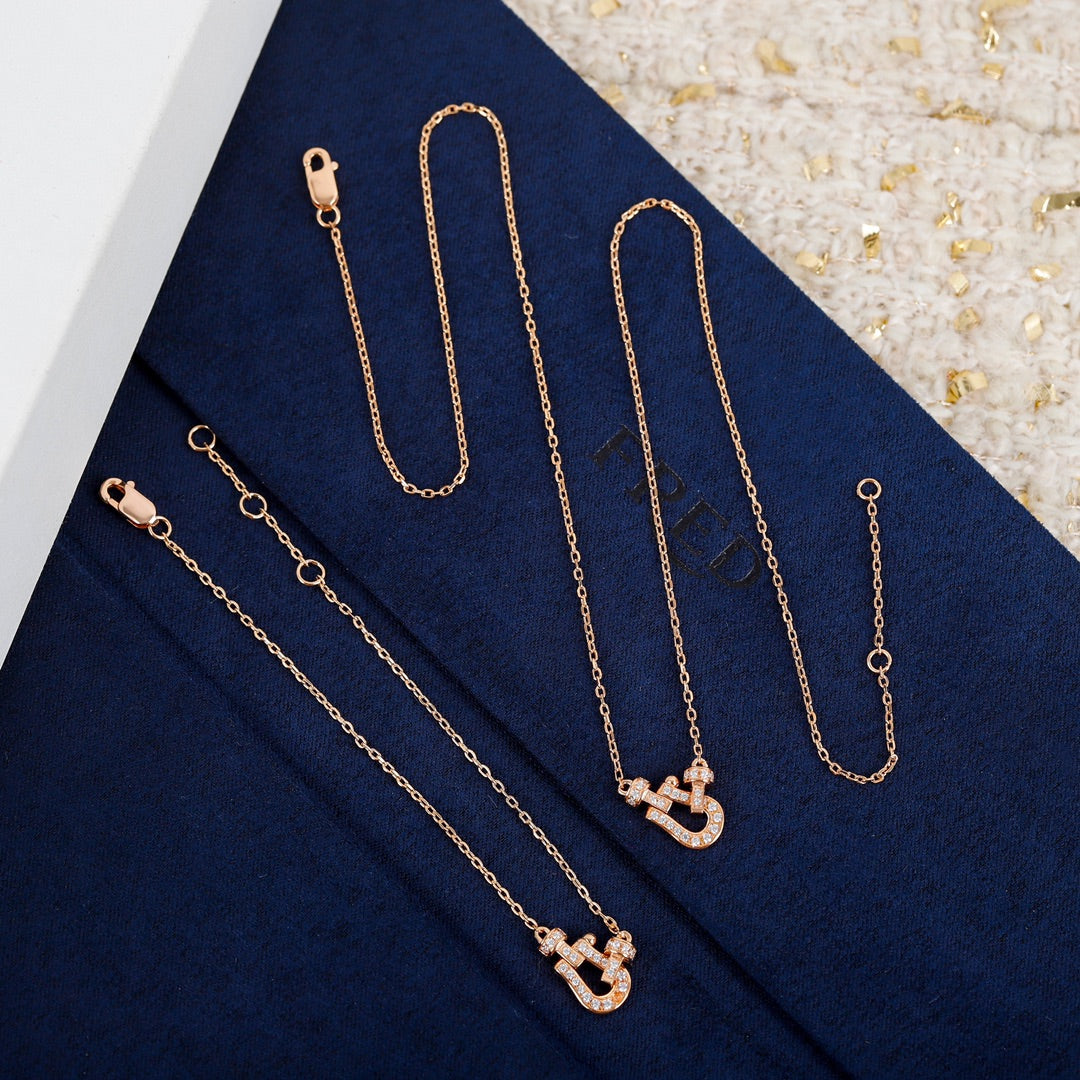 China Replica Fendi Necklaces 30usd Only