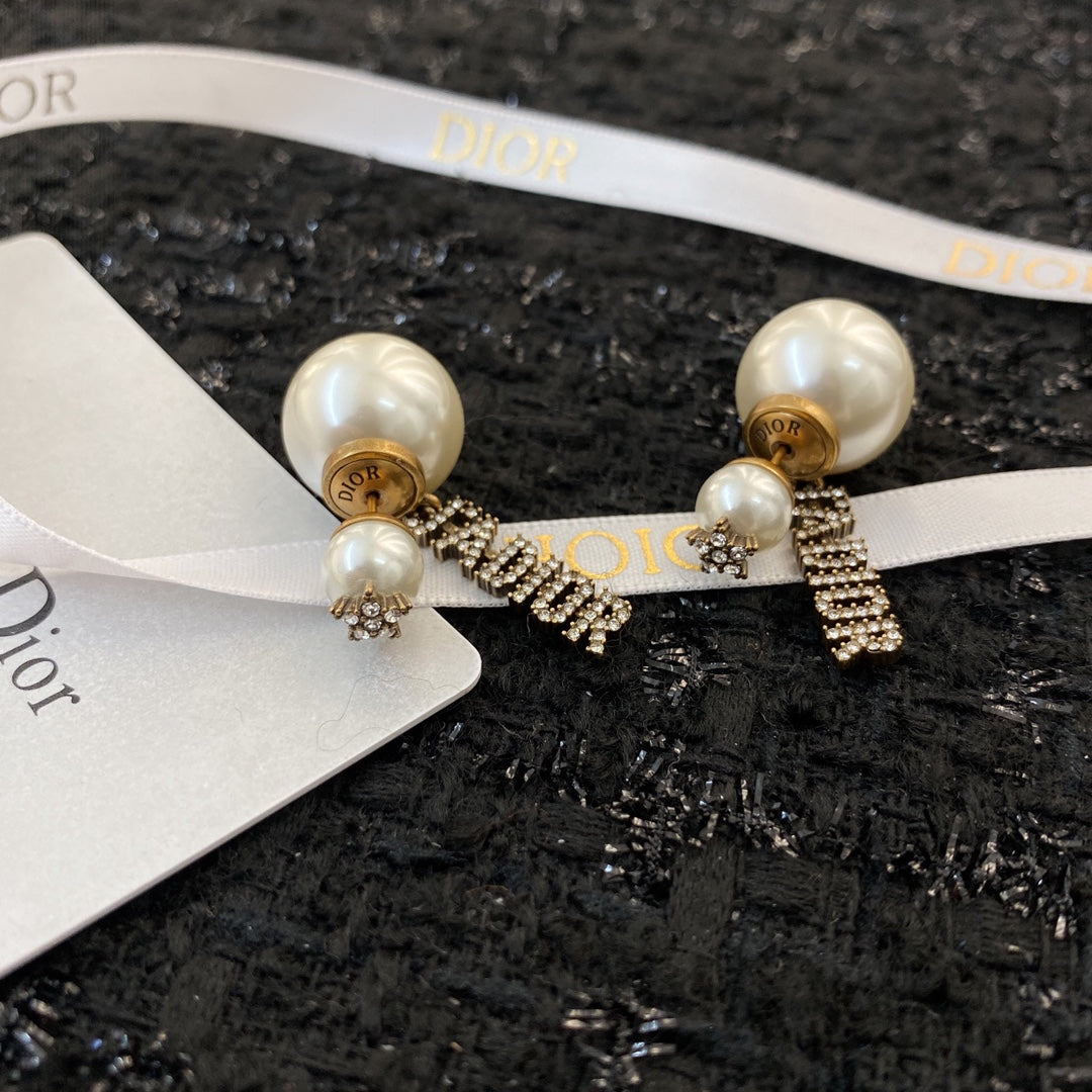 China Replica Dior Earrings 32usd Only