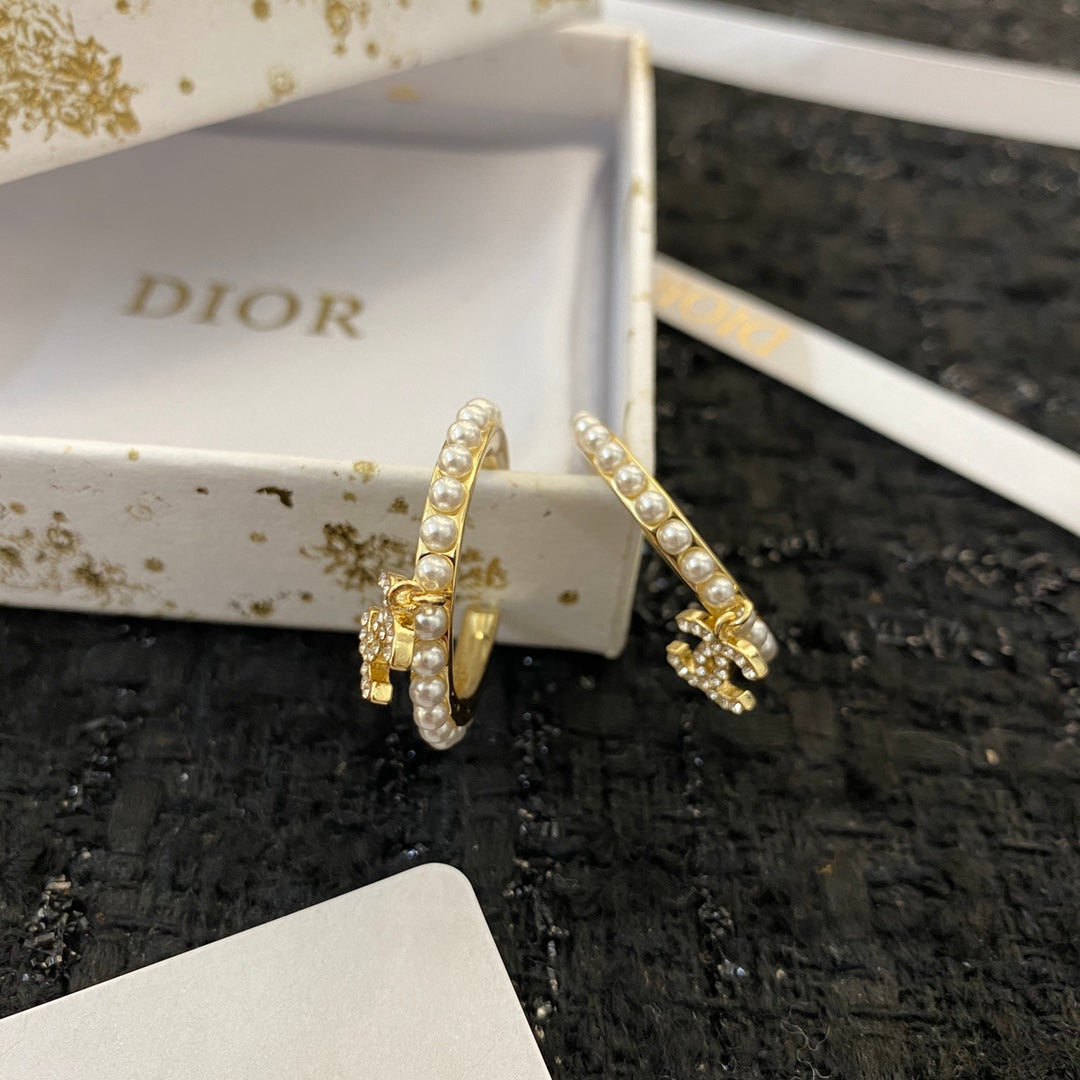 China Replica Chanel Earrings 28usd Only